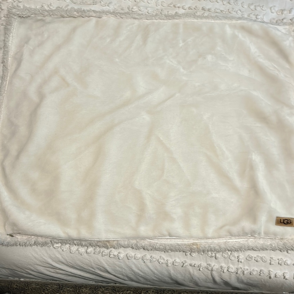 2 UGG Pillowcases